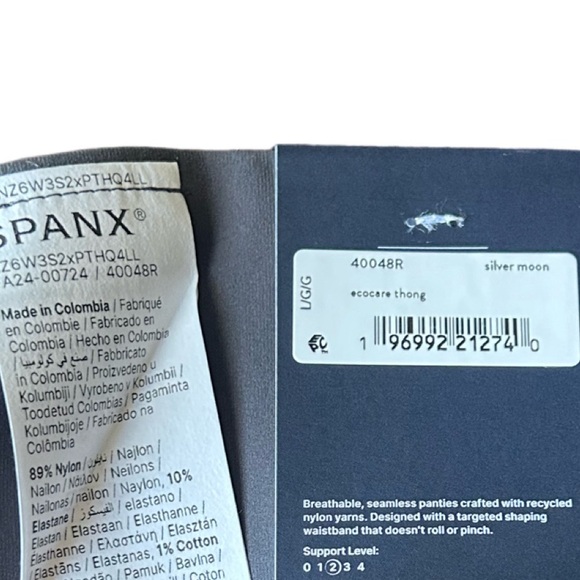 NWT SPANX Shape Extraordinary Silver Moon Color Thong Women’s Undergarment - Picture 5 of 6